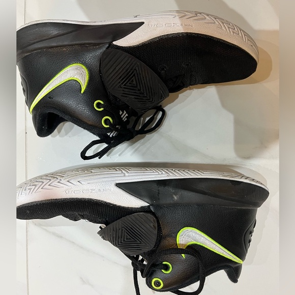 Kyrie Flytrap 3 - Picture 5 of 5